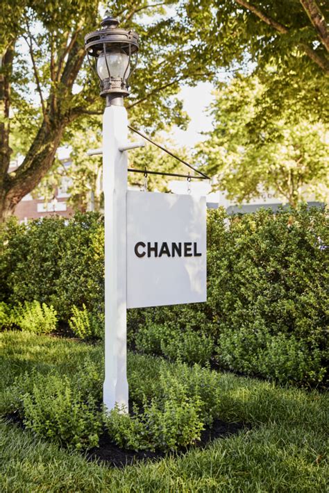 Chanel ephemeral hamptons